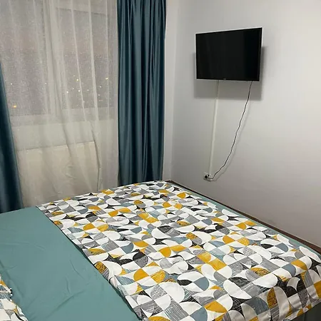 3 Bedrooms Apartment *